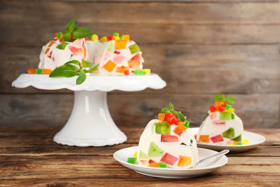 Przepis na ciasto śmietanowiec – łatwy sposób na pyszny deser