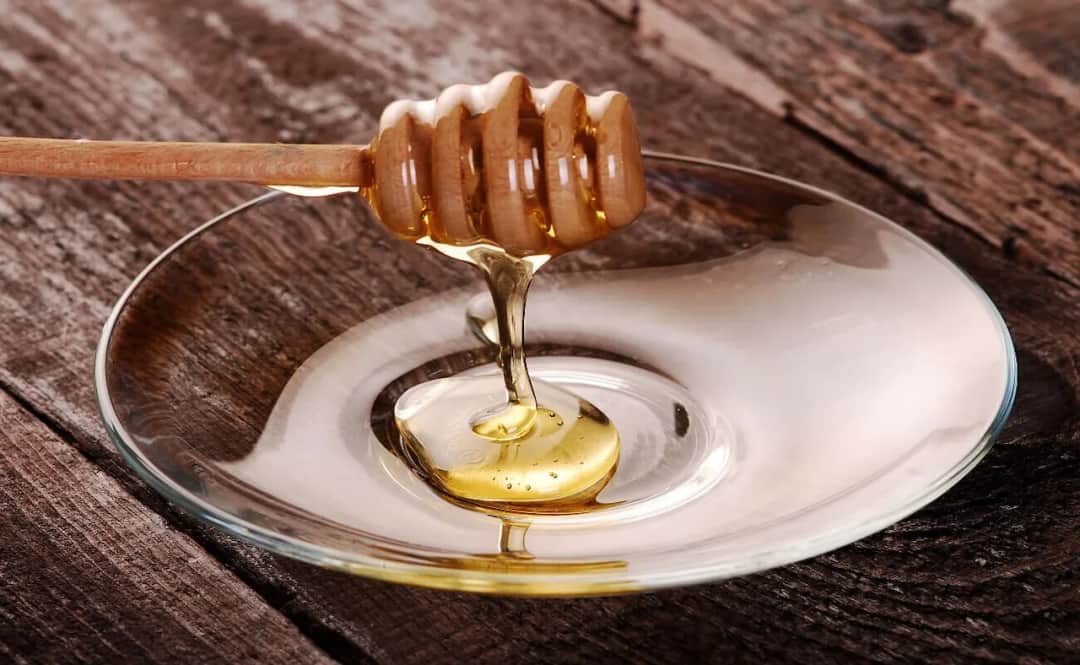 Jak roztopić miód łatwo i szybko, by uniknąć jego straty