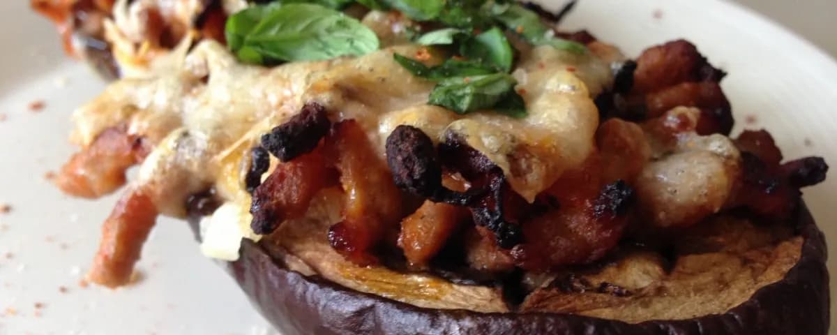 Bakłażany faszerowane po grecku: Pomysł na smaczne i zdrowe danie