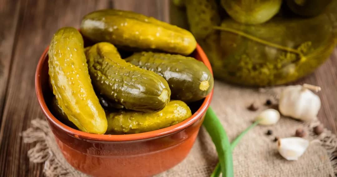 Czy ogórki kiszone są zdrowe? Odkryj ich niesamowite korzyści zdrowotne