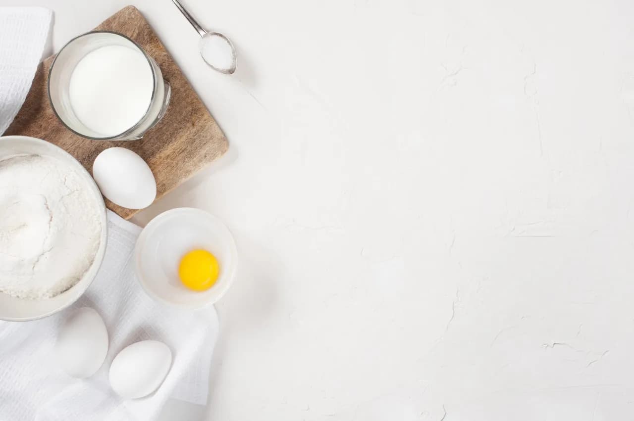 Ile mililitrów ma 1 gram mąki? Przeliczenie dla różnych rodzajów mąki